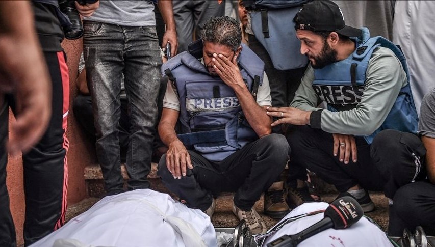 gazzede bir gazeteci daha israil saldirisinda oldu CLQ2r62l