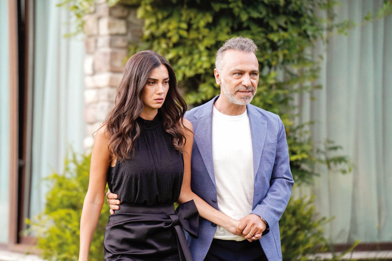 Güller ve Günahlar dizi sahnesi