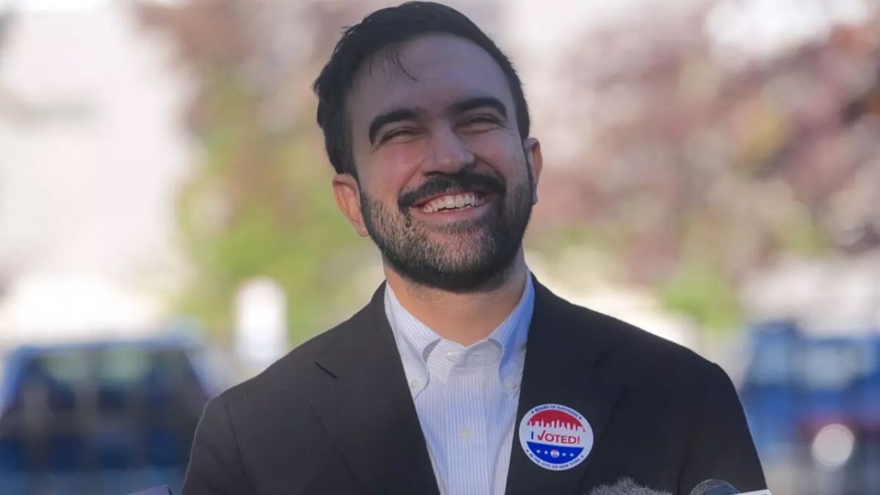 new yorkun ilk musluman belediye baskani 7PTbSigp.webp