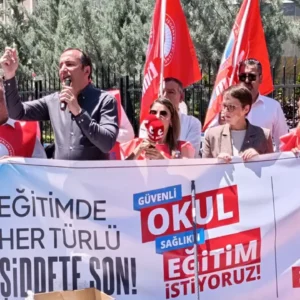 Eğitim-İş’ten Bakan Tekin’e çağrı: ‘Çocuğunu gönderdiğin okulda ne varsa devlet okulunda da istiyoruz’