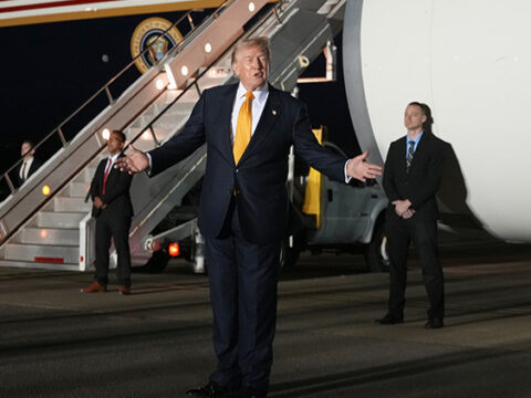 Trump ankaradan donus yolunda nato zirvesini degerlendirdi turkiye ile cok iyi ticaret anlasmalari yaptik 9w41FTu3